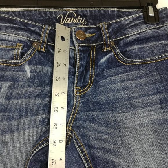 Vanity Womens Capri Jeans Blue Denim Distressed Whiskering Medium Wash 27 - Picture 4 of 9